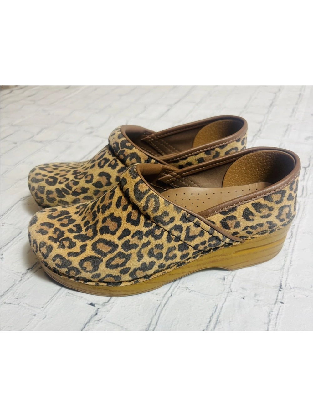 Dansko Professional Leopard Print Suede Leather Clogs Shoes Women's Size 37 - Picture 3 of 12